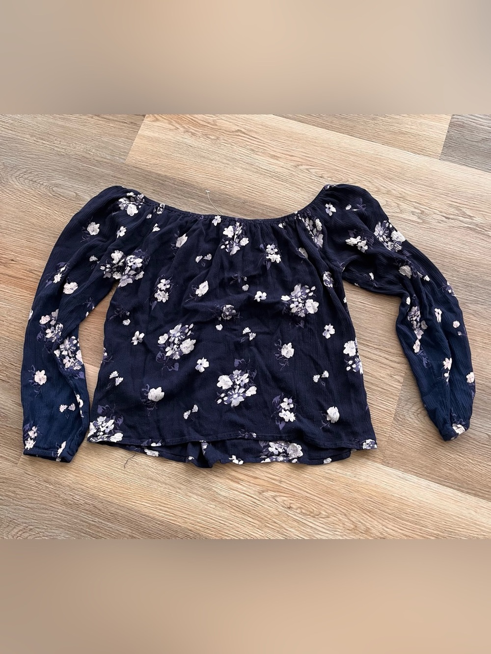 Hollister Women's Navy Floral Off-Shoulder Tunic Top